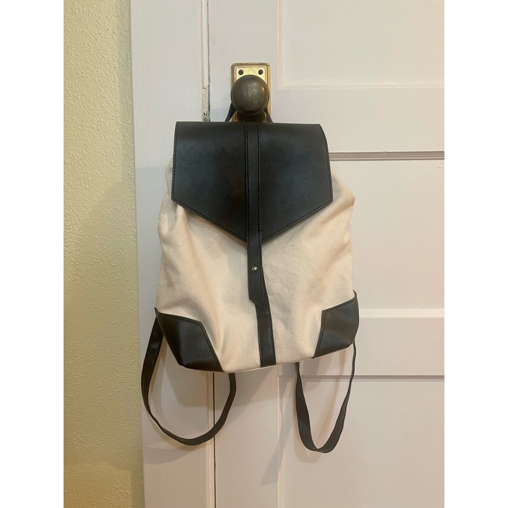 Deux Lux Demi Backpack